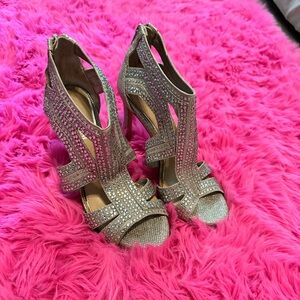 Gianni Bini High Heels size 6